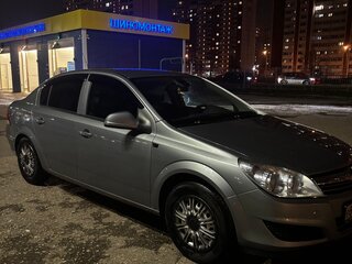 2010 Opel Astra H Рестайлинг, серый, 400000 рублей, вид 3