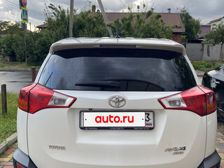 2013 Toyota RAV4 IV (XA40), белый, 1900000 рублей, вид 4