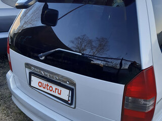 1997 Mitsubishi Chariot III, белый, 460000 рублей, вид 2