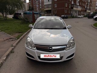 2013 Opel Astra H Рестайлинг, белый, 620000 рублей, вид 1