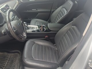 2015 Ford Fusion (North America) II, серебристый, 2500000 рублей, вид 3