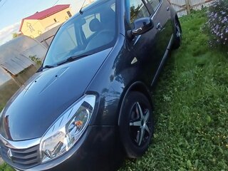 2011 Renault Sandero I, серый, 630000 рублей, вид 2