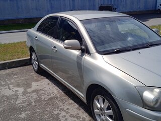 2008 Toyota Avensis II Рестайлинг, серебристый, 900000 рублей, вид 2