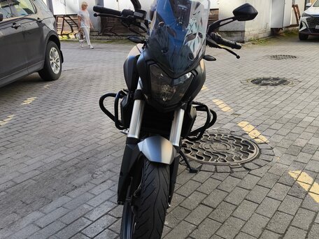 2023 Bajaj Dominar 400, чёрный, 370000 рублей, вид 4