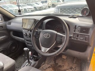 2003 Toyota Succeed I, жёлтый, 500000 рублей, вид 4