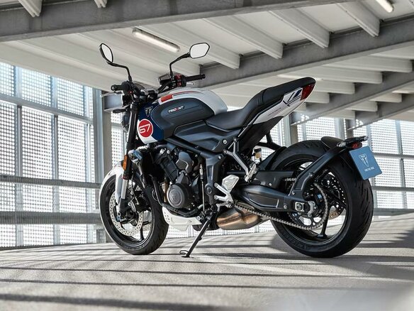 2024 Triumph Trident 660, белый, 1170000 рублей - вид 3