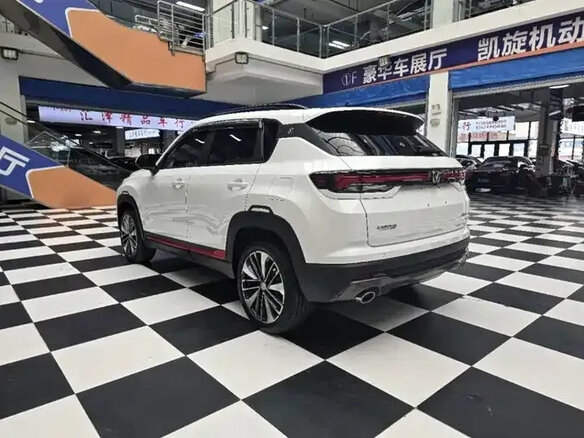 2022 Changan CS35 Plus I Рестайлинг, белый - вид 5