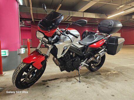 2012 BMW F 800 R, красный, 540000 рублей, вид 4