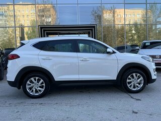 2020 Hyundai Tucson III Рестайлинг, белый, 2275000 рублей, вид 4