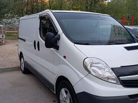 2008 Opel Vivaro, белый, 1300000 рублей, вид 2