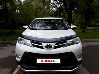 2014 Toyota RAV4 IV (XA40), белый, 2215000 рублей, вид 2