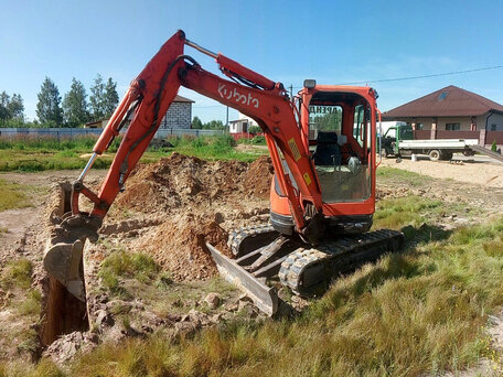 2008 Kubota Миниэкскаваторы, красный, 2401563 рублей, вид 1