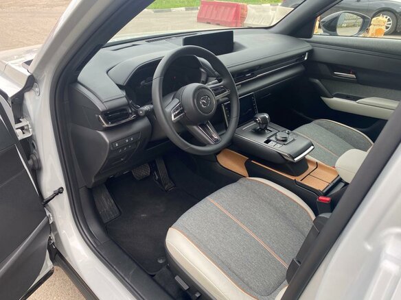 2020 Mazda MX-30 I, серый - вид 11