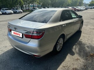 2016 Toyota Camry VII (XV50) Рестайлинг, серебристый, 1800000 рублей, вид 4