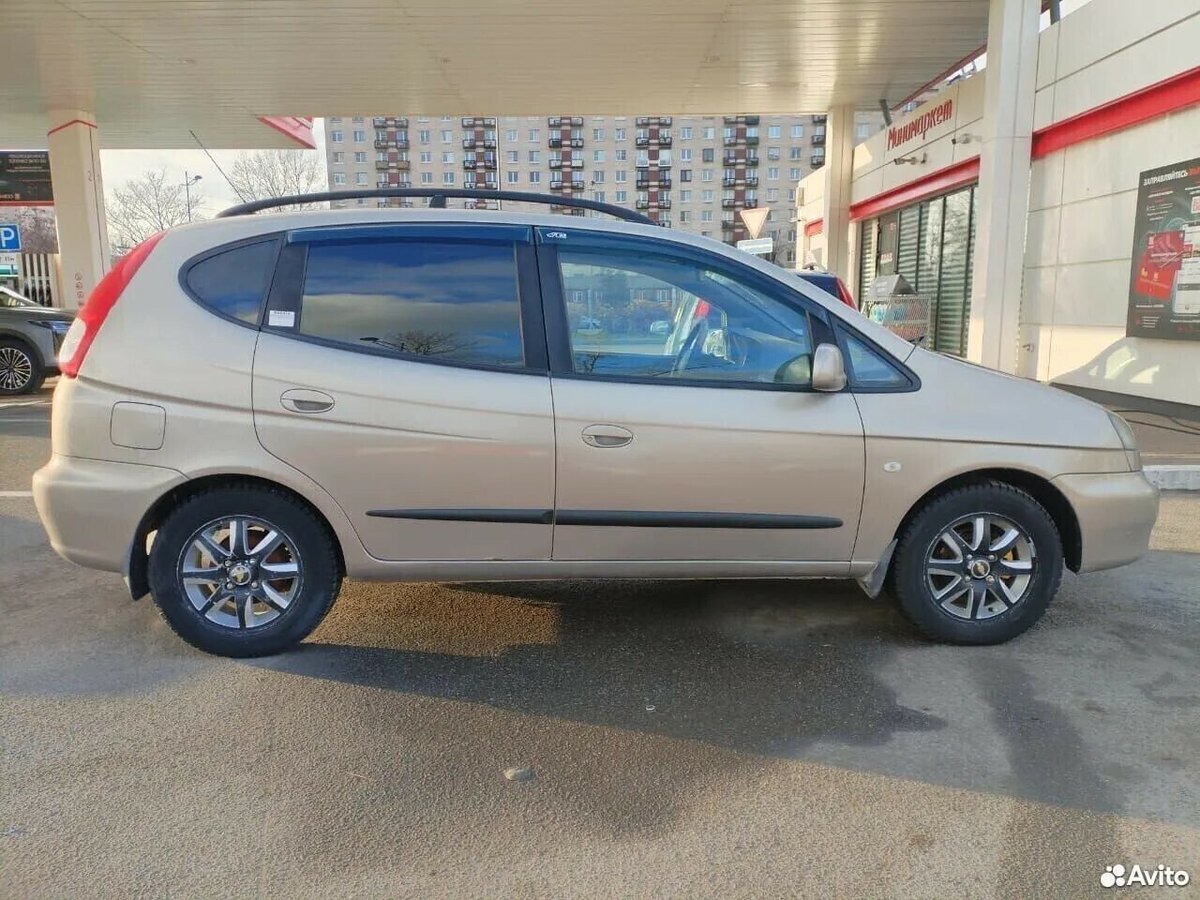 Открыть фотографии: Chevrolet Rezzo