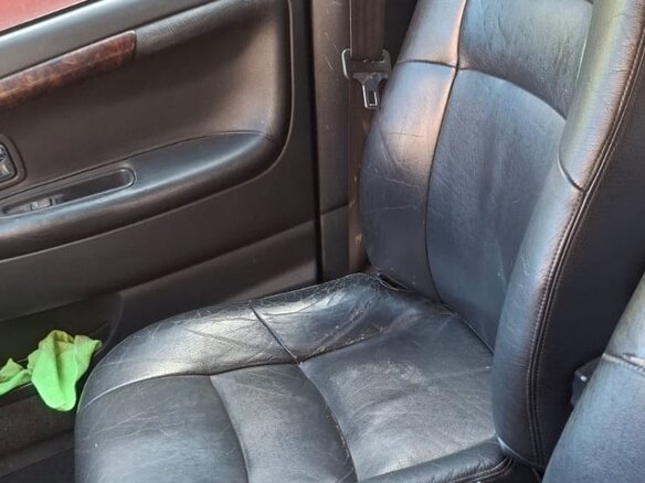 1998 Volvo S40 I, чёрный, 175000 рублей - вид 5