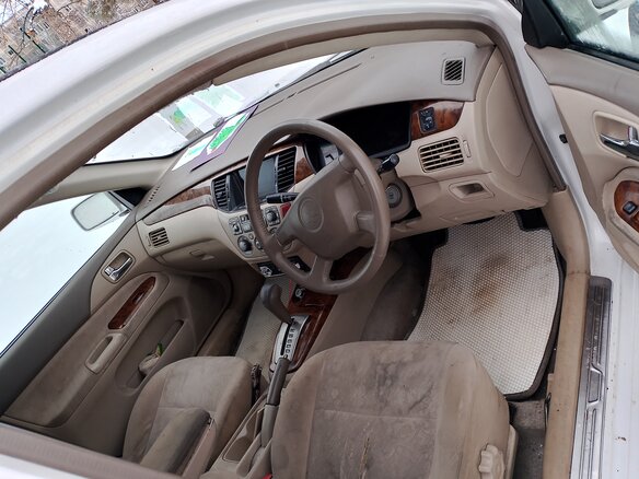 2001 Mitsubishi Lancer Cedia IX, белый, 150000 рублей - вид 8