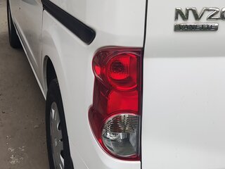 2018 Nissan NV200, белый, 1700000 рублей, вид 4