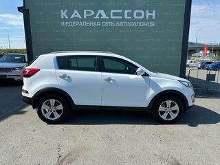 2013 Kia Sportage III, белый, 1290000 рублей, вид 4