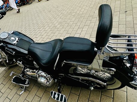 2013 Harley-Davidson Softail Deluxe, чёрный, 1801000 рублей, вид 5