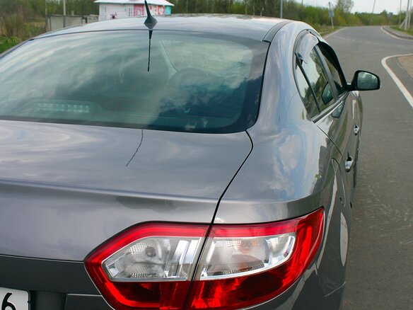 2013 Renault Fluence I Рестайлинг, серый - вид 2