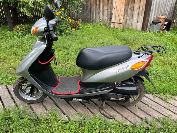 2011 Yamaha Jog, серебристый, 77000 рублей - вид 2