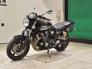 2017 Yamaha XJR1300, чёрный, 941000 рублей, вид 3