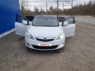 2011 Opel Astra J, белый, 480000 рублей, вид 3