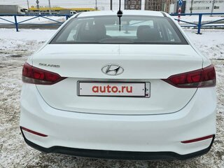 2018 Hyundai Solaris II, белый, 1000000 рублей, вид 4