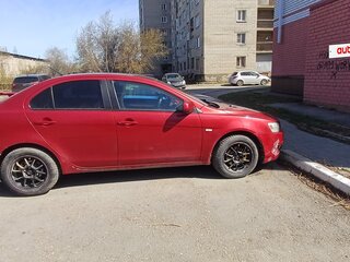 2007 Mitsubishi Lancer X, красный, 850000 рублей, вид 2
