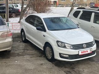 2017 Volkswagen Polo V Рестайлинг, белый, 1200000 рублей, вид 2
