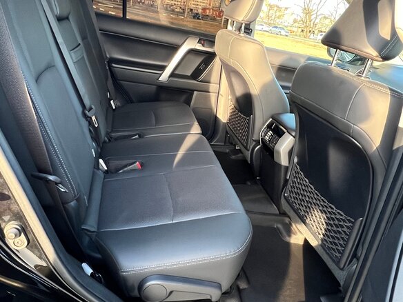 2021 Toyota Land Cruiser Prado 150 Series Рестайлинг 3, чёрный, 5999999 рублей - вид 19