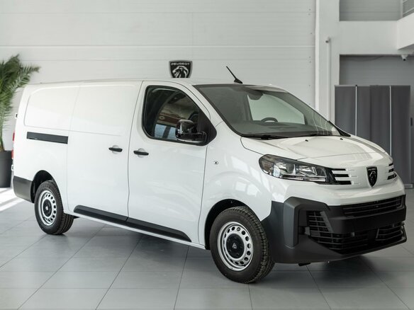 2025 Peugeot Expert III Рестайлинг, белый, 5099000 рублей