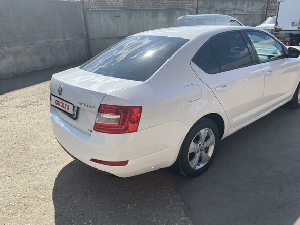 2013 Skoda Octavia III (A7), белый - вид 3