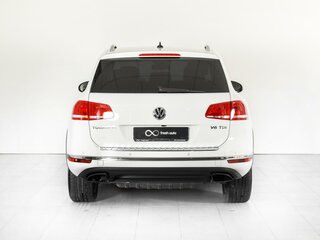 2014 Volkswagen Touareg II Рестайлинг, белый, 3150000 рублей, вид 3