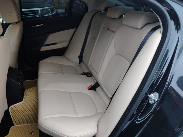 2016 Jaguar XE EcoBoost I, чёрный - вид 16