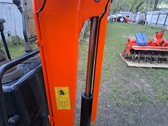 2018 Hitachi Гусеничные, оранжевый, 1249000 рублей - вид 17