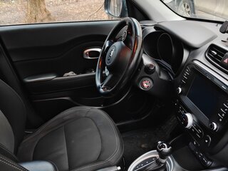 2019 Kia Soul II Рестайлинг, чёрный, 1350000 рублей, вид 5