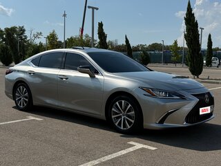2019 Lexus ES 200 VII, серый, 3155000 рублей, вид 1