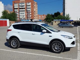 2014 Ford Kuga II, белый, 1200000 рублей, вид 3