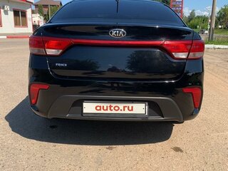 2018 Kia Rio IV, чёрный, 1050000 рублей, вид 3