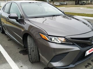 2018 Toyota Camry US Market VIII (XV70), серый, 2350000 рублей, вид 5