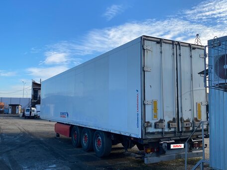 2002 Schmitz Cargobull SKO, белый, 1600000 рублей, вид 3
