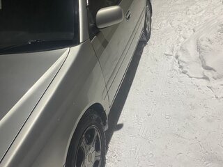2001 Toyota Carina VII (T210), серый, 550000 рублей, вид 4