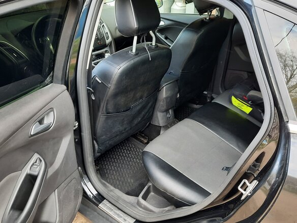 2014 Ford Focus III, чёрный, 1100000 рублей - вид 20