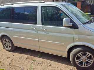 2003 Volkswagen Multivan T5, серебристый, 1400000 рублей, вид 3