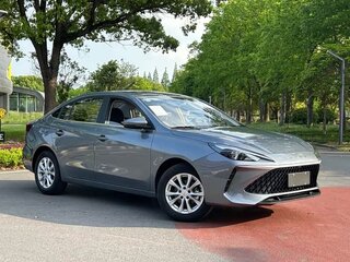 2026 Roewe i5 I Рестайлинг 2, серый, 1383000 рублей, вид 1