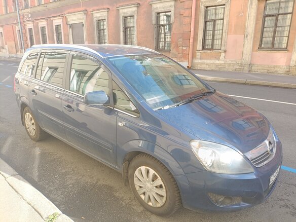 2011 Opel Zafira B Рестайлинг, синий, 590000 рублей - вид 2