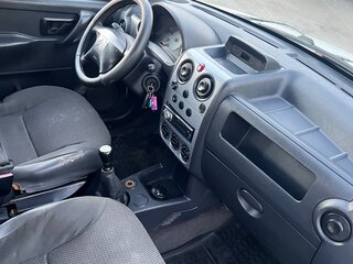 2011 Citroen Berlingo I Рестайлинг, белый, 210000 рублей, вид 5