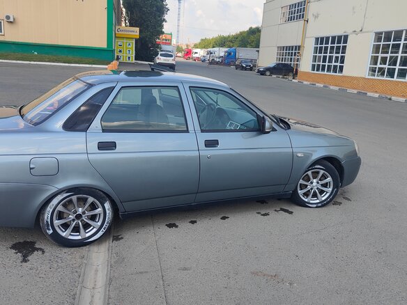 2008 Lada (ВАЗ) Priora I, серый, 265000 рублей - вид 5